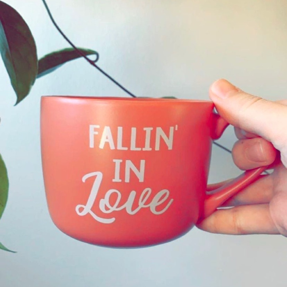 Fallin in love mug